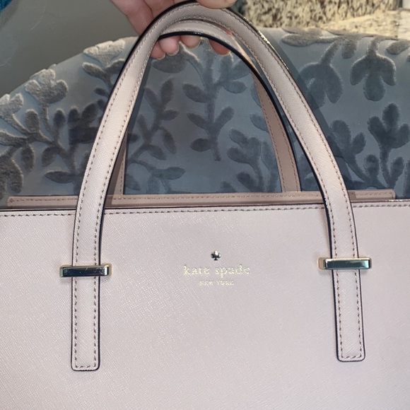 Large pink Kate Spade purse with crossbody strap - Picture 8 of 13